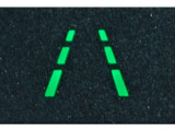 レーンキープアシスト(LKA)は60km/h-180km/hの範囲で作動して車線から外れそうな時にステアリングに軽い回転力をかけ、ドライバーへ補正を促す装置です。