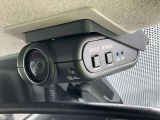 車内用のドライブレコーダーがついてます。