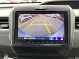 リアカメラ装備です♪狭い場所での駐車や雨の日・夜間など視界の悪いコンディションでのストレスの軽減にもなります!