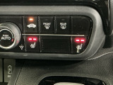 運転席/助手席シートヒーターで寒い日もすぐに温かくなり快適に過ごせます。2段階の温度調整が可能です