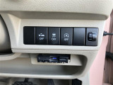 福井県内で最大級の在庫数を誇るため、一度にたくさんの実車を見比べることができます。ネットの写真だけでは分かりにくい色味やサイズ感、乗り心地を実際に体感しながら車選びが楽しめます。