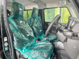 もちろん車内はキレイです♪よりクリーンな状態をキープしたいお客様には『ナノゾーンコート』がおすすめ!新型コロナウイルス対策や、除菌・消臭に効果を発揮し多くの方にご好評いただいております。
