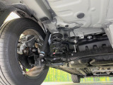 お車を安心してお乗りいただく為には、足回りの定期点検が欠かせません。サービスサポート(有償保証)では無料点検もご提供しており、安心のカーライフをお過ごしいただけるサポート体制が整っています。