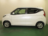 メーカー系ディーラーの中古車なので、ワイド保証{1年間走行距離無制限}日本全国の日産のお店でアフターサービスが受けられます。