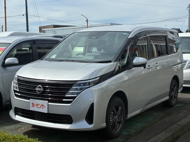 日産 セレナ 