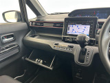 【 オートエアコン 】車内温度を感知して自動で温度調整をしてくれるのでいつでも快適な車内空間を創り上げます!