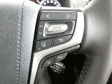 ステアリングスイッチで車両情報を切り替えて必要な情報を確認したりできます。