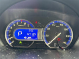 【スピードメーター】メーターがシンプルで見やすく運転しやすいですね。