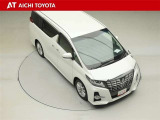 両側パワースライドドア付きだから、狭い駐車スペースなどでの乗り降りラクラク♪小さなお子さまのいるご家庭には嬉しい装備です。