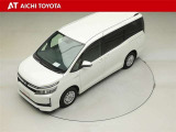 ご来店ありがとうございます。車両紹介の詳細写真とコメントが掲載してあります。是非ご覧ください。1.8LガソリンエンジンとモーターのHVヴォクシーが入荷が入荷しました。5ナンバーの上級グレードVです。