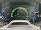 視認性の高いメーターパネルは、運転に必要な情報を一目で確認できます。運転状況を把握しやすく、安全運転をサポートします。