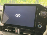 【10.5インチナビ】高級感とインパクトのある大画面ナビを装備。各種オーディオ操作はもちろん、スマホ連携もできる利便性の高いナビです♪