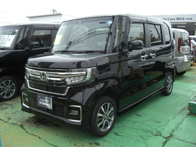 ホンダ N-BOXカスタム 