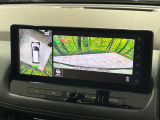 【アラウンドビューモニター】専用のカメラにより、上から見下ろしたような視点で360度クルマの周囲を確認することができます☆死角部分も確認しやすく、狭い場所での切り返しや駐車もスムーズに行えます。