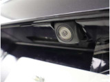 バックカメラが付いているので後方確認が非常にしやすいです。今や運転初心者も熟練者も必須装備!ついていて損はないですね♪