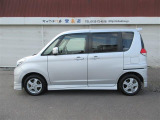 外装・内装の状態を詳しく知りたい方は直接ご来店をして現車確認をお願い致します。遠方の方でなかなか来店は難しい方という方はキズ・凹みの写真や車輌状態表をメールなどでご対応致します。