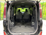 普段のお買い物や通勤、送迎等に十分な荷室スペースを確保しております。セカンドシートを倒すと、大きな荷物の積載も可能です♪