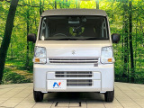 弊社では、全車『修復歴なし』のお車のみ取り扱っております。専任バイヤーによる厳選した仕入れの後、入庫後の車両チェックを行い、ネクステージが認定した高品質な中古車をご提供しております。