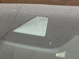 【トヨタセーフティセンス】走行中に前方の車両等を認識し、衝突しそうな時は警報とブレーキで衝突回避と被害軽減をアシスト。より安全にドライブをお楽しみいただけます。