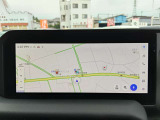 コネクテッドナビ(初度登録)より5年間リアルタイム地図更新・後有料月額にて更新可能です。