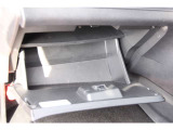 グローブBOX