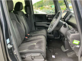 店舗併設のサービス工場にてホンダ車を知り尽くしたサービススタッフが心を込めて納車整備を実施致します。