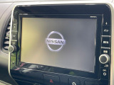 【大画面ナビ】人気の大型9インチナビを装備。存在感のある大画面はインパクト大!ナビ利用時のマップ表示は見やすく、テレビやDVDは臨場感がアップ!いつものドライブがグッと楽しくなります♪