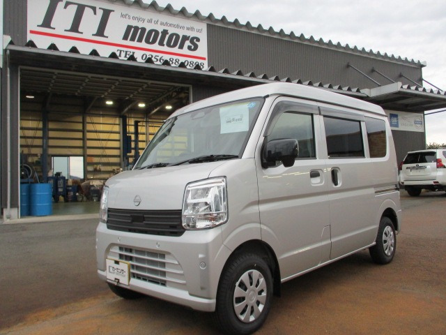 NV100クリッパー DX GLパッケージ ハイルーフ 4WD 