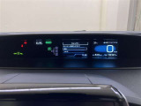 先進的で見やすいデジタルメーターを採用♪必要な情報をひと目で確認でき、スマートなドライブをサポートします。