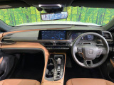 クラウンスポーツ 2.5 Z E-Four 4WD 