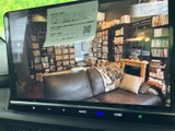 停車時にTVや動画コンテンツを楽しめるTV画面。休憩時間や待ち時間に、エンターテイメントを満喫できます。