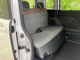 ゆったりとした座面で、リラックスした車内空間を提供。長距離移動でも快適に過ごせます。家族や友人と過ごす時間を楽しめます。