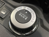 【オールモード4&times;4】2WD/4WDモードを手軽に切り替え可能。燃費重視の2WD、スタック時に役立つLOCK、AUTOモードでは4WDの配分を自動で調整し、路面状況を問わず安定した走りをサポート。