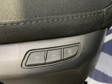 【メモリー機能付きパワーシート】ドライバーごとに設定したシート位置を記憶して、ボタン一つで切り替えできる便利な機能!運転する方が複数名いらっしゃるご家庭におすすめです♪