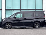 店舗にて現車の確認もいただけますので、お電話で在庫のご確認の上是非ご来店くださいませ。