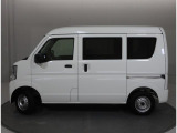 広い荷室と優れた積載能力が特徴のエブリィ。お仕事にもアウトドアにもおすすめな1台です。
