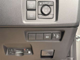 運転席の操作箇所です。ぜひ一度ご来店のうえご覧になってみてください♪