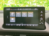 停車中に楽しめるTV機能が搭載されています。長距離移動も退屈知らず。同乗者の方も快適にお過ごしいただけます。