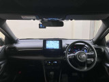 機能性あふれる運転席周りになっています。スイッチ類もとても使いやすく快適に運転できます♪
