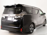 ★展示前点検実施★特殊な機材も用いて、全車点検を実施しております!