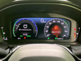 停車中に楽しめるTV機能が搭載されています。長距離移動や待ち時間も快適に過ごせる、嬉しい装備です。家族や友人と共に、楽しいカーライフを!