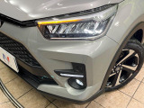 【シーケンシャルターンランプ付きLEDヘッドライト】人気の『流れるウィンカー』付きのLEDヘッドライトを装備♪高級感はもちろん、点灯時は存在感たっぷりで他車からも認識されやすく安心です。