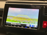 【バックカメラ】リバースにするだけで映ります、後方の安全確認や、狭い駐車場での車庫入れ、雨の日や夜間など視界の悪い時に便利です!安全にバックする為には欠かせない装備です。