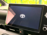 【10.5インチ ディスプレイオーディオ】大画面のディスプレイはAppleCarPlayやAndroidAutoが利用可能。大きな画面でスマホナビアプリ等が利用いただけます♪