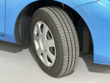 夏タイヤ(15インチスチールホイール・ホイールカバー付き) タイヤサイズ 195/65R15