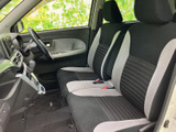 シンプルで使いやすい内装が特徴です。運転に集中できる、落ち着いた空間作りがされています。