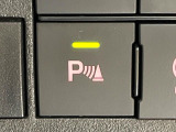 【クリアランスソナー】バンパーに付いたセンサーが障害物を検知!一定の距離に近づくとアラートで教えてくれます♪狭い駐車スペースや車庫入れ時も安心ですね☆