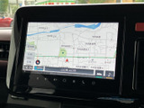 わかりやすい地図表示で、スムーズなナビゲーションを実現。目的地までの道順を的確に案内し、初めての場所でも安心です。