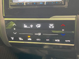 【オートライト】周りの明るさに応じて自動でヘッドライトの点灯・消灯ができる機能です!ライトの付け忘れ・消し忘れなどが無くなり、雨の日や夕方の走行も安心!トンネル通過時も便利ですね♪