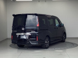 バックカメラが付いているのでバックでの車庫入れも安心です。